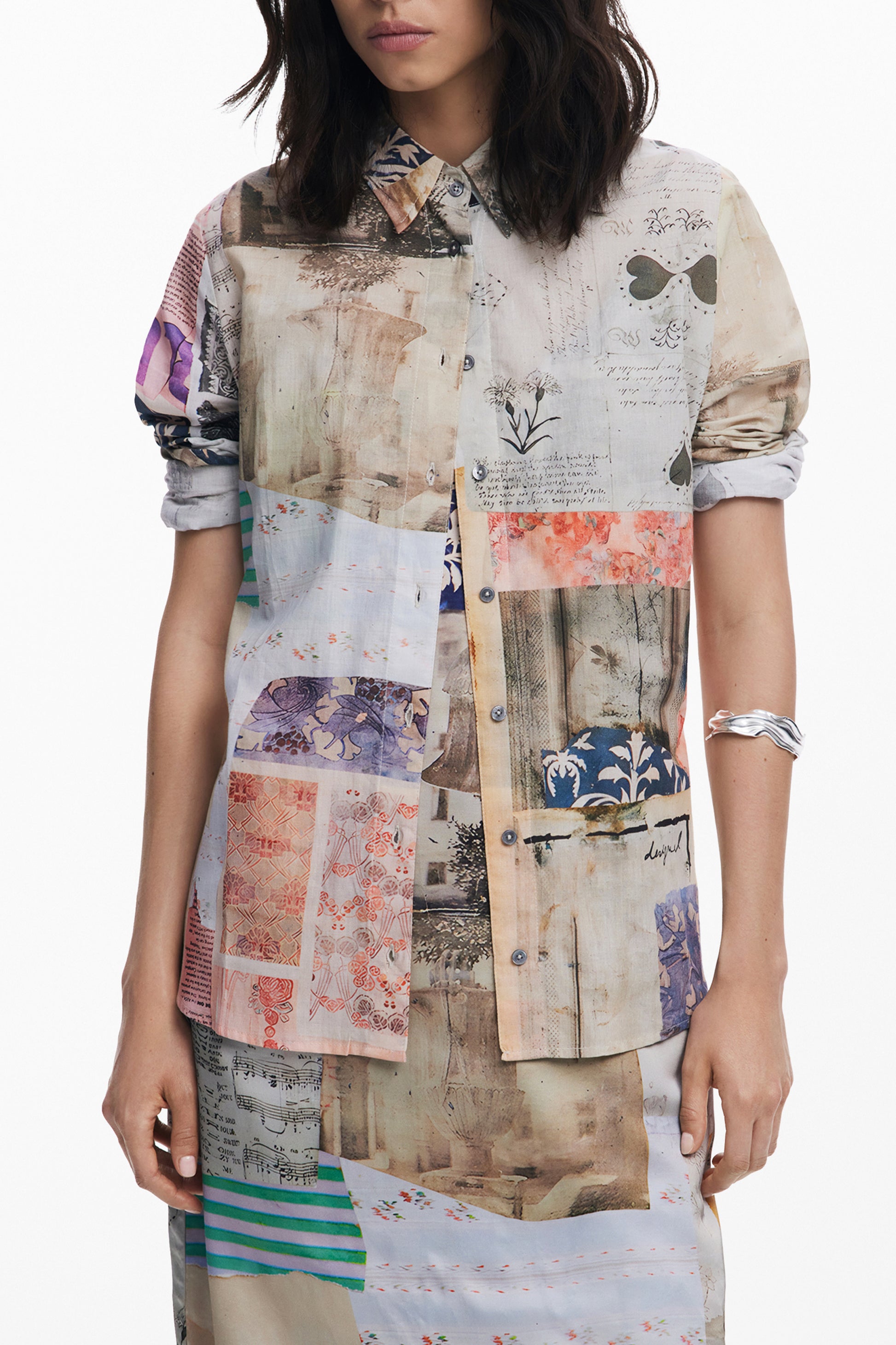 DESIGUAL NŐI HOSSZÚ UJJÚ ING, BÉZS